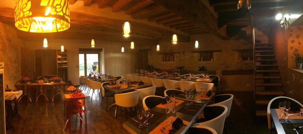 Saint-Christophe-en-Brionnais Domaine De Noyer Bed & Breakfast エクステリア 写真